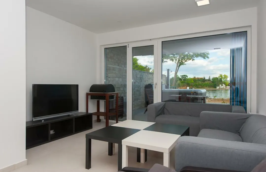 Villa Miri-1